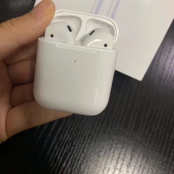 AirPods 2